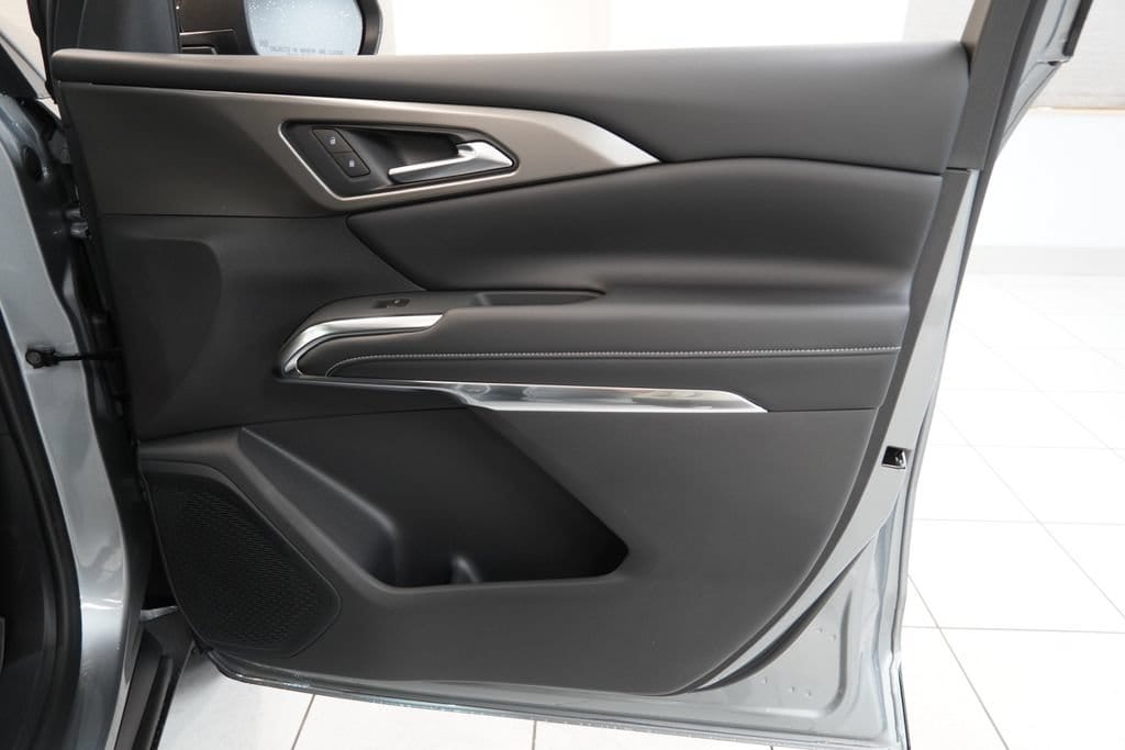2026 Chevrolet Traverse LT - Photo 35