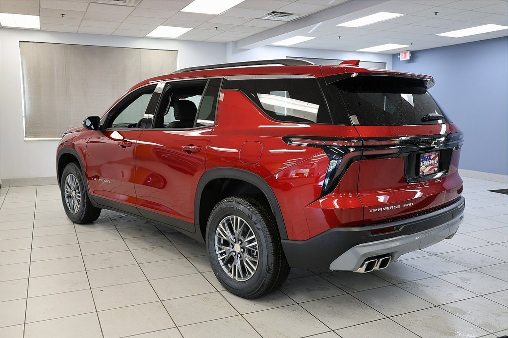 2026 Chevrolet Traverse photo 3