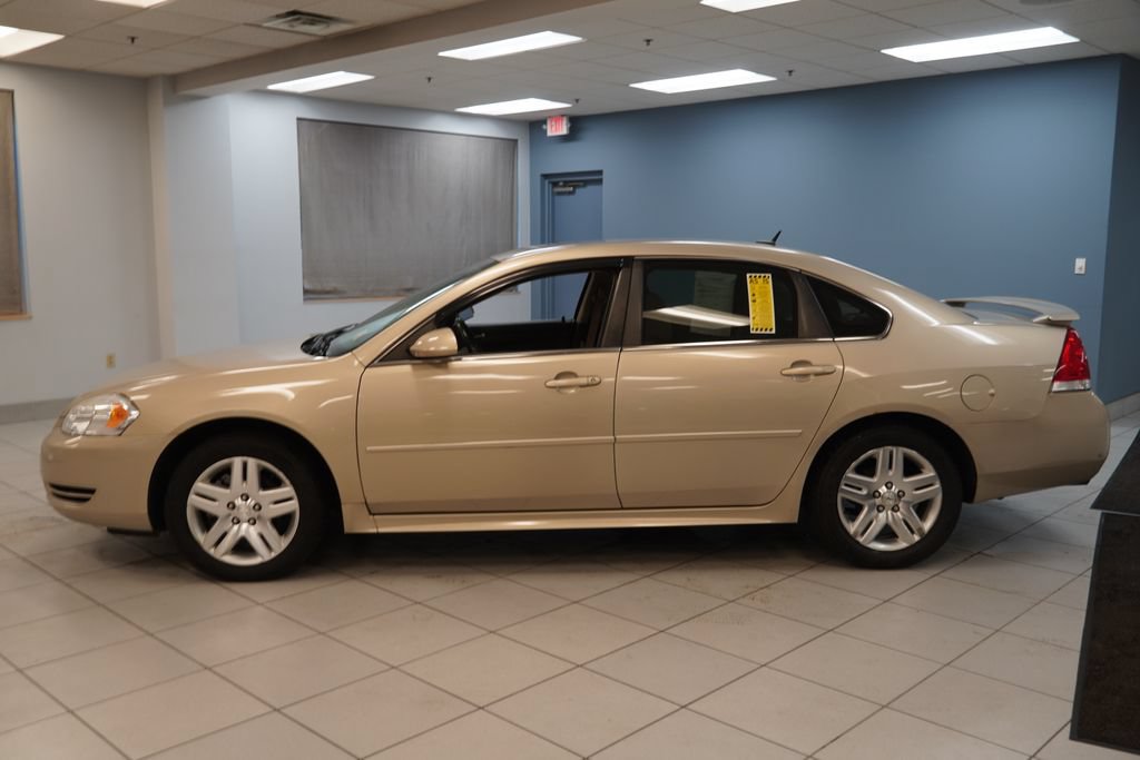 Used 2012 Chevrolet Impala LT with VIN 2G1WB5E37C1199909 for sale in Strongsville, OH