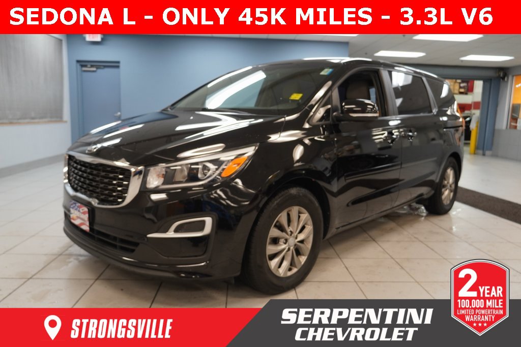 2019 Kia Sedona L's photo