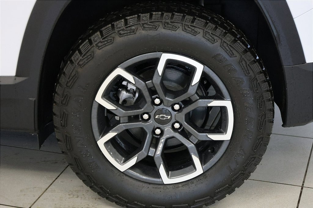 New 2026 Chevrolet Equinox Activ SUV