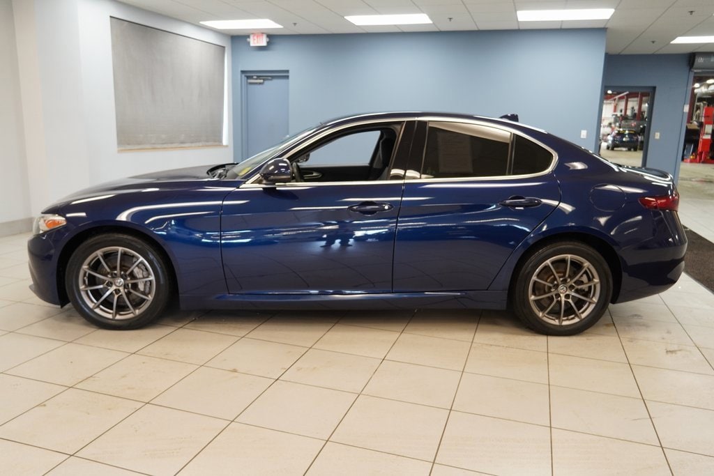 Used 2018 Alfa Romeo Giulia NA Sedan