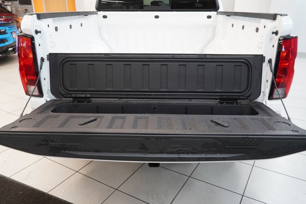 2026 Chevrolet Colorado Work Truck - Photo 9