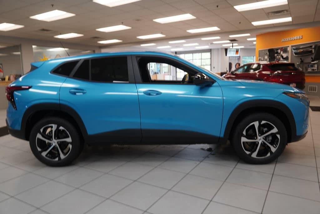 2026 Chevrolet Trax RS - Photo 12