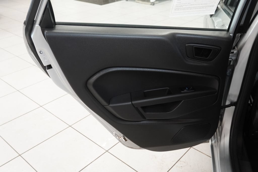 2018 Ford Fiesta SE - Photo 21