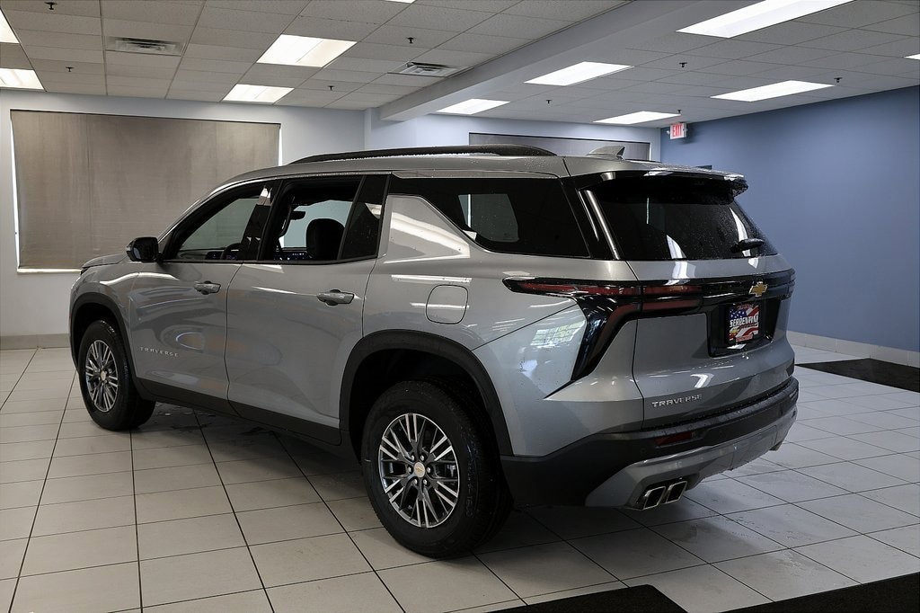 New 2026 Chevrolet Traverse LT SUV