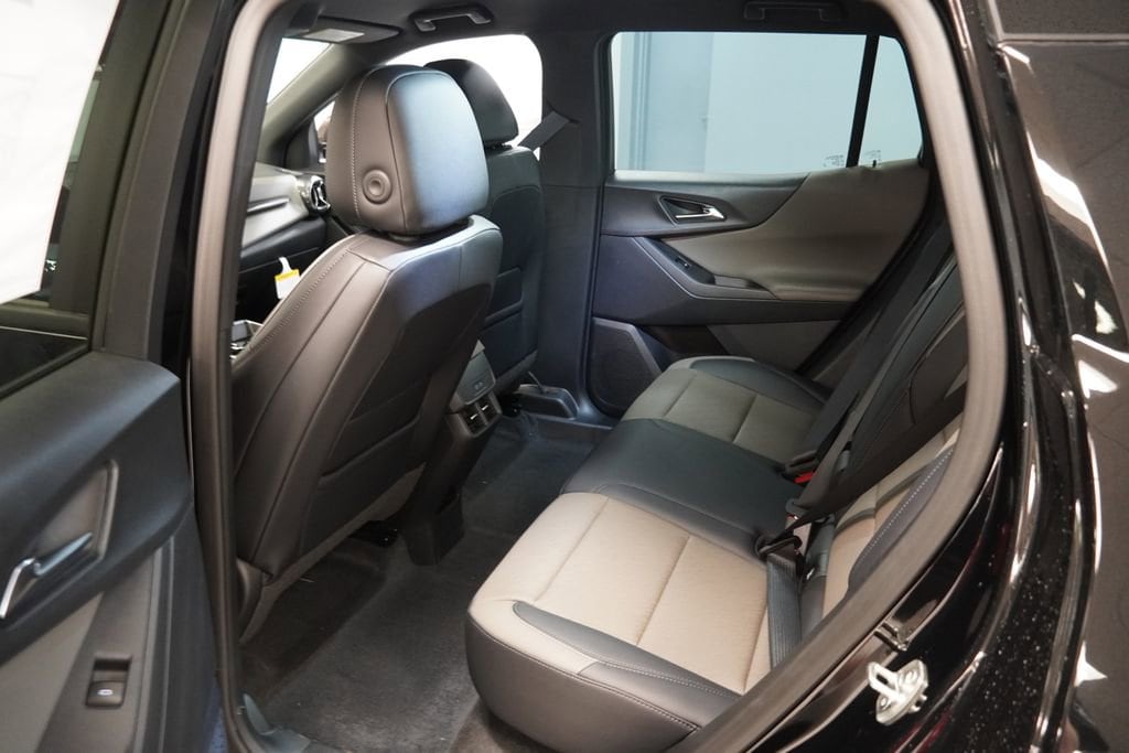 2026 Chevrolet Equinox LT - Photo 17