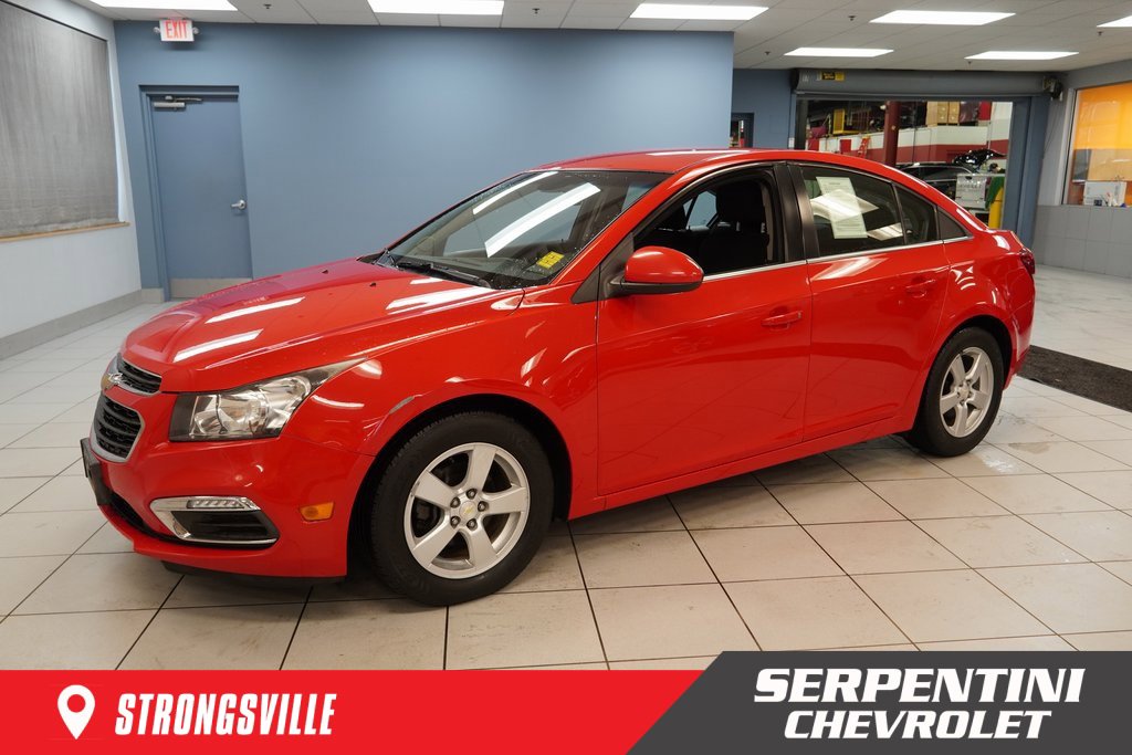 2015 Chevrolet Cruze 1LT's photo
