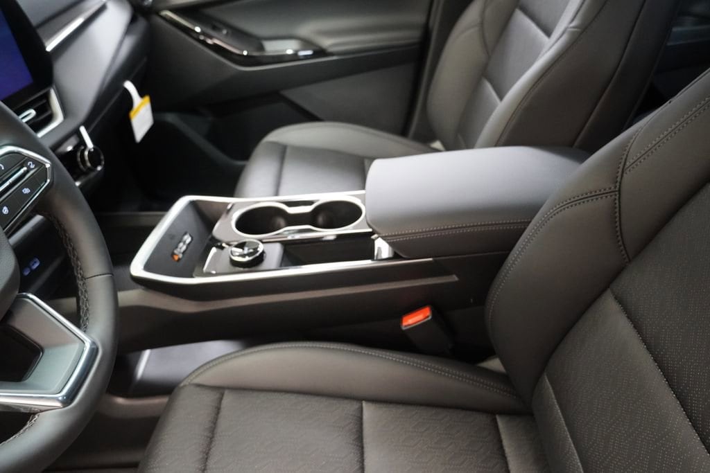 2026 Chevrolet Equinox LT - Photo 7