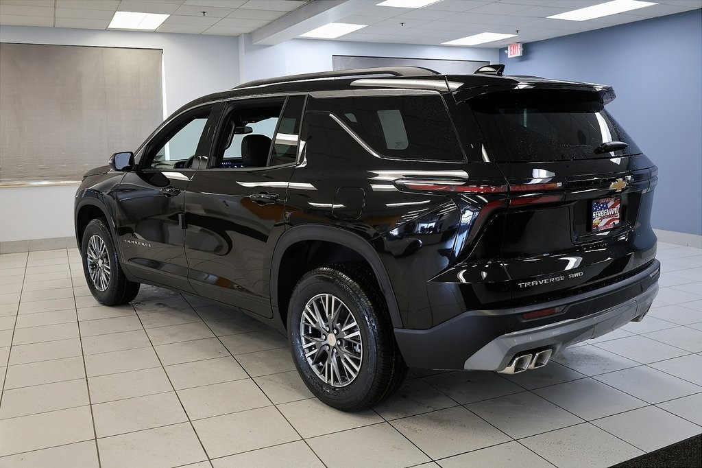 New 2026 Chevrolet Traverse LT SUV