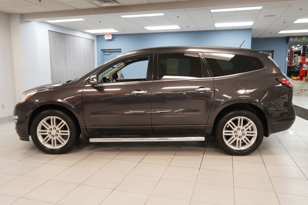 Used 2015 Chevrolet Traverse 1LT with VIN 1GNKVGKD5FJ151901 for sale in Strongsville, OH
