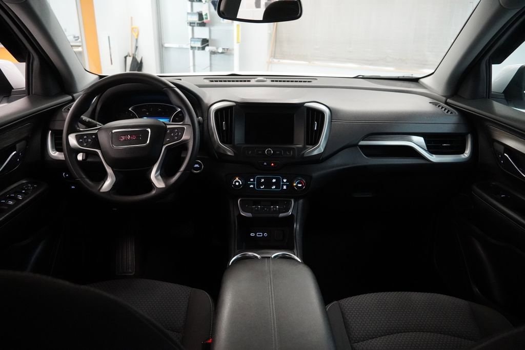 2024 GMC Terrain SLE - Photo 10