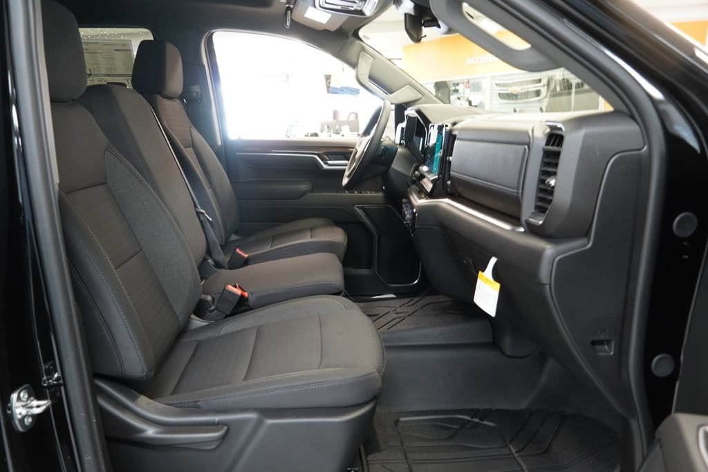 2026 Chevrolet Silverado 1500 RST - Photo 32