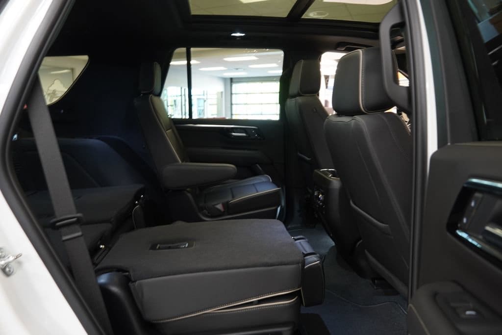 2025 Chevrolet Tahoe Premier - Photo 37