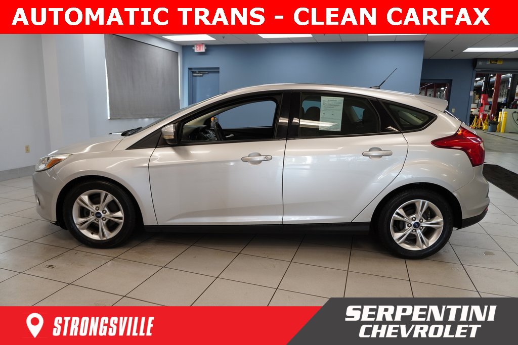 2014 Ford Focus SE photo 2