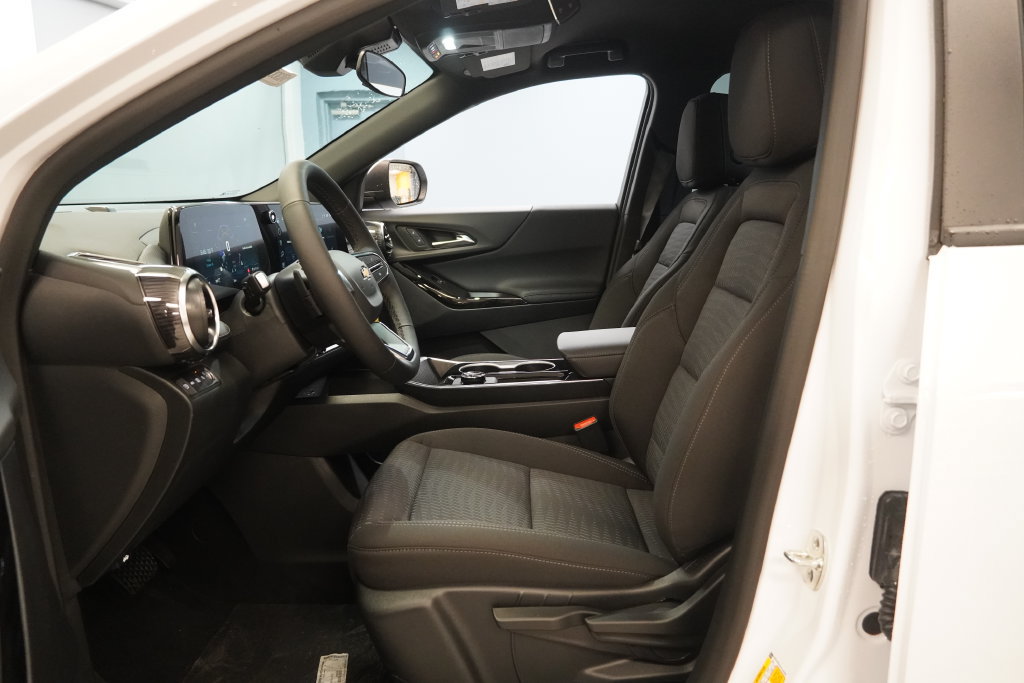 New 2027 Chevrolet Equinox LT SUV