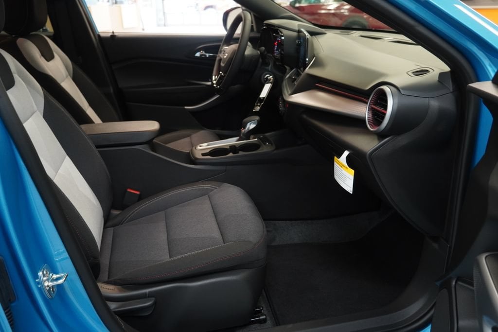 2026 Chevrolet Trax RS - Photo 24