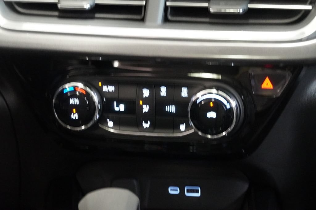 2026 Chevrolet Trax Activ - Photo 20