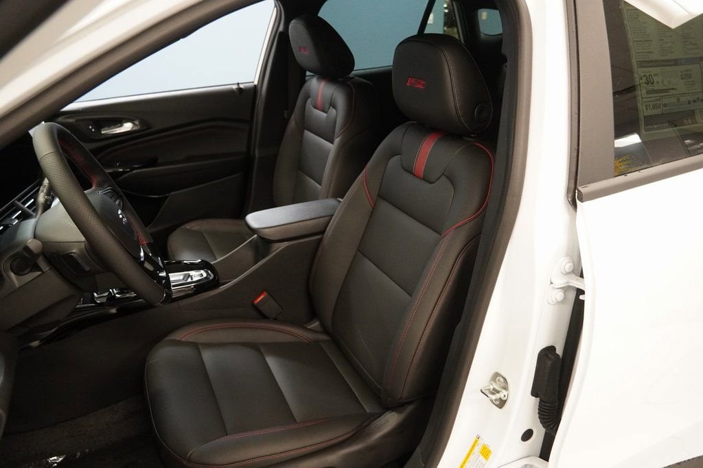 New 2026 Chevrolet Trax 2RS SUV