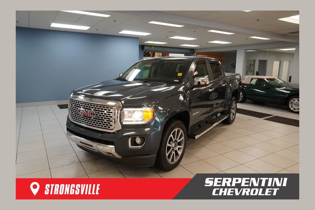 2019 GMC Canyon 4WD Denali Crew Cab Short Box's photo