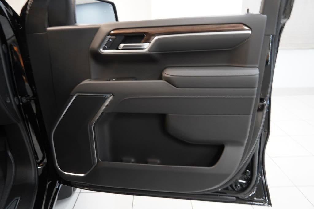 2026 Chevrolet Silverado 1500 RST - Photo 30