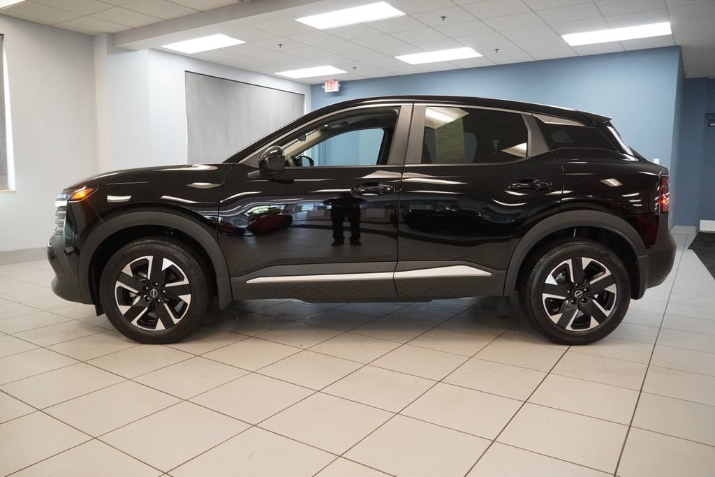Used 2025 Nissan Kicks SV Intelligent AWD SUV