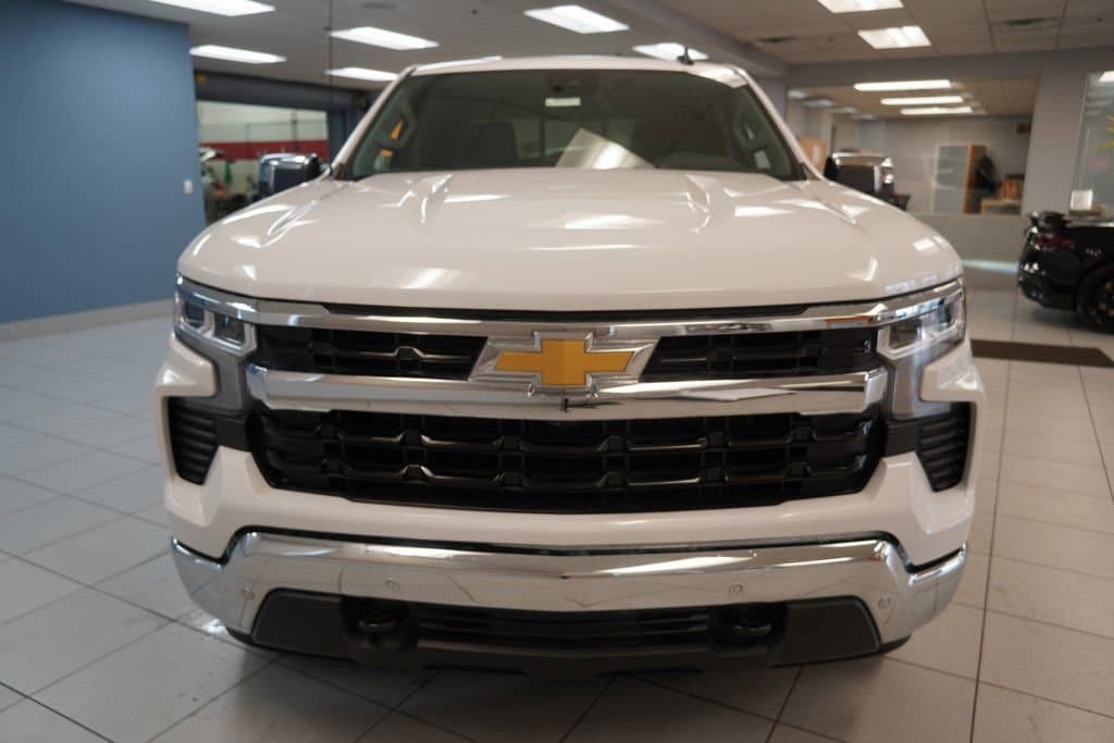2025 Chevrolet Silverado 1500 LT - Photo 13