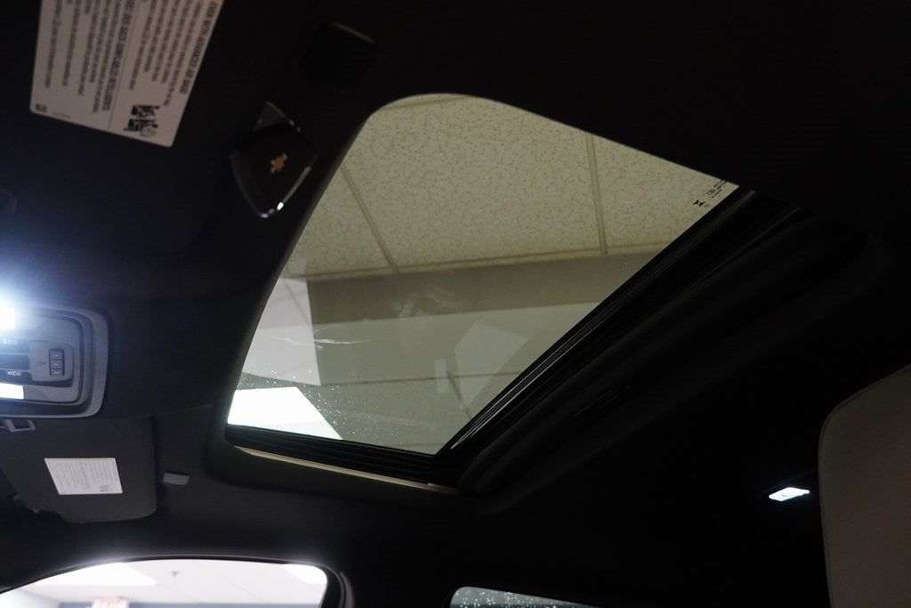 New 2026 Chevrolet Silverado 1500 ZR2 Truck