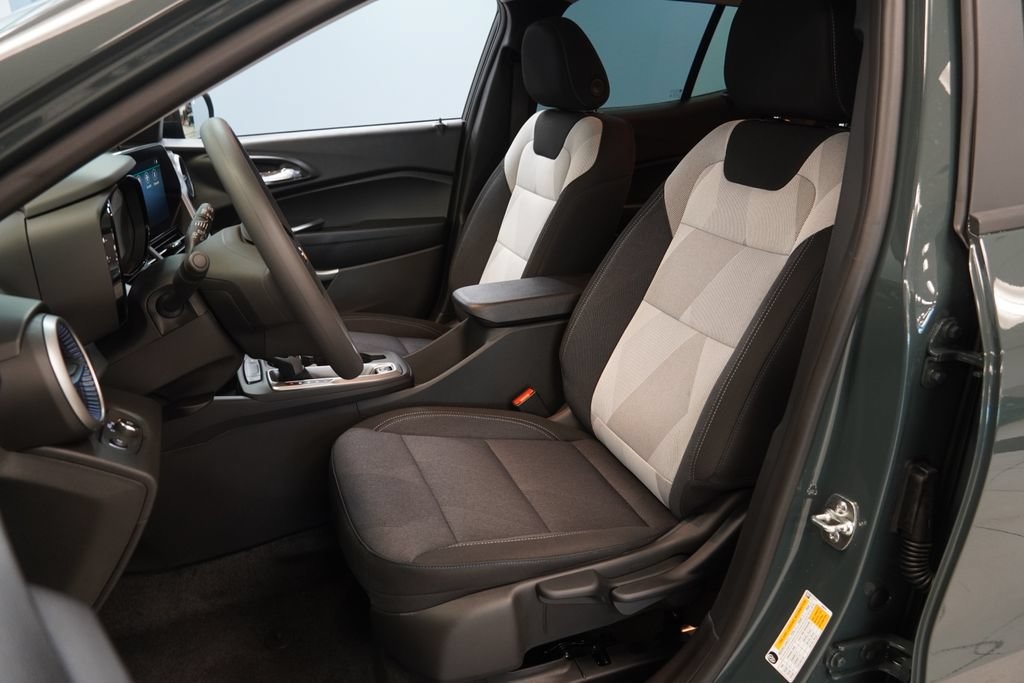 New 2026 Chevrolet Trax LS SUV