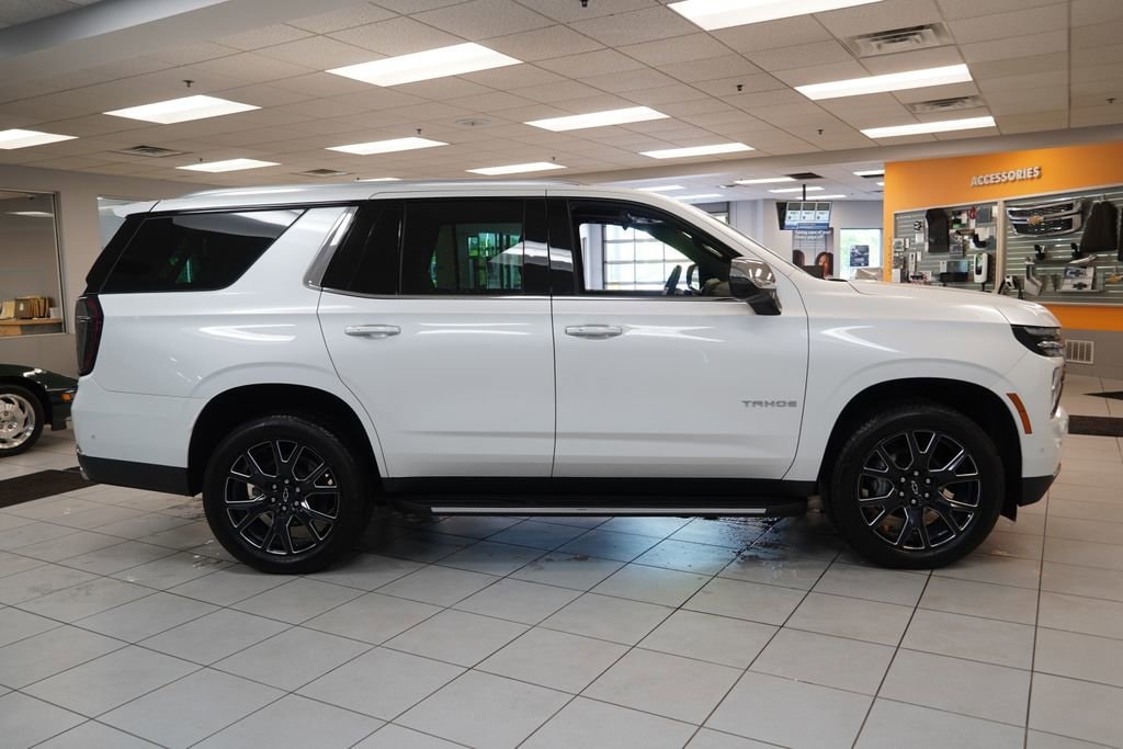 2025 Chevrolet Tahoe Premier - Photo 16