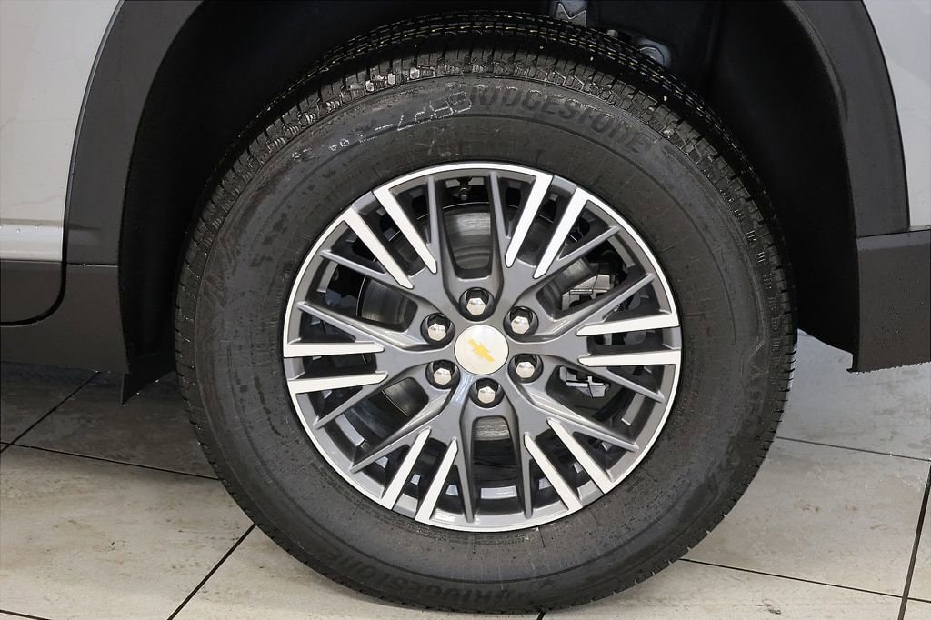 New 2026 Chevrolet Traverse LT SUV