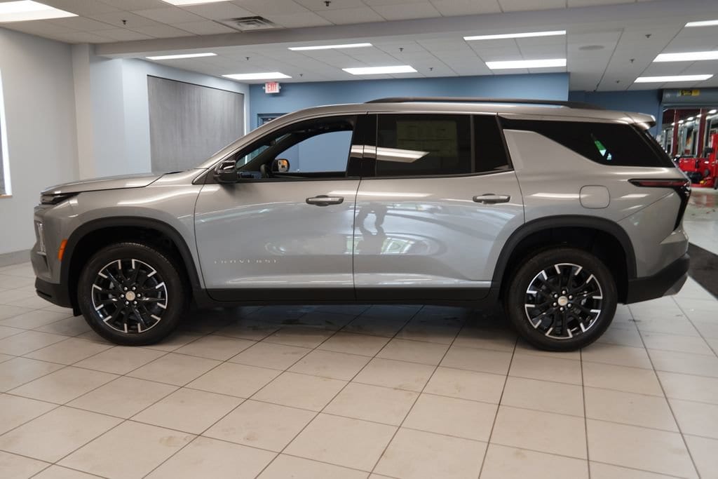 New 2026 Chevrolet Traverse LT SUV