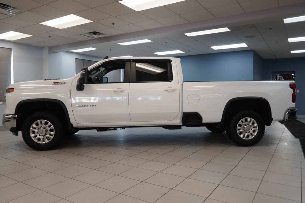 Used 2025 Chevrolet Silverado 2500 HD LT Truck Crew Cab