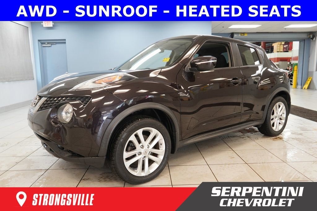 Used 2016 Nissan Juke SV SUV