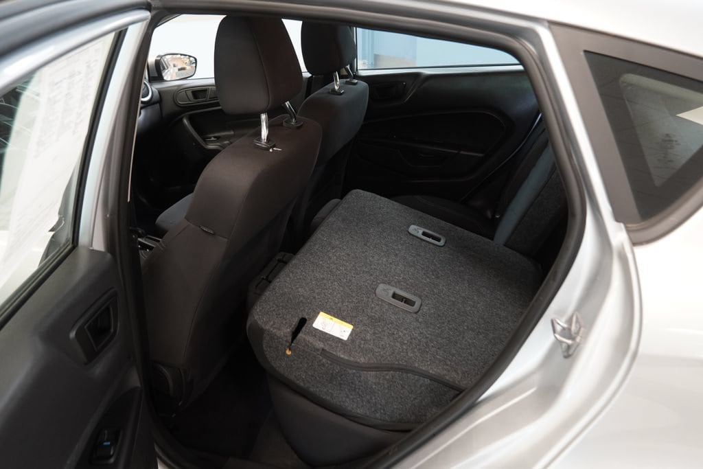 2018 Ford Fiesta SE - Photo 20