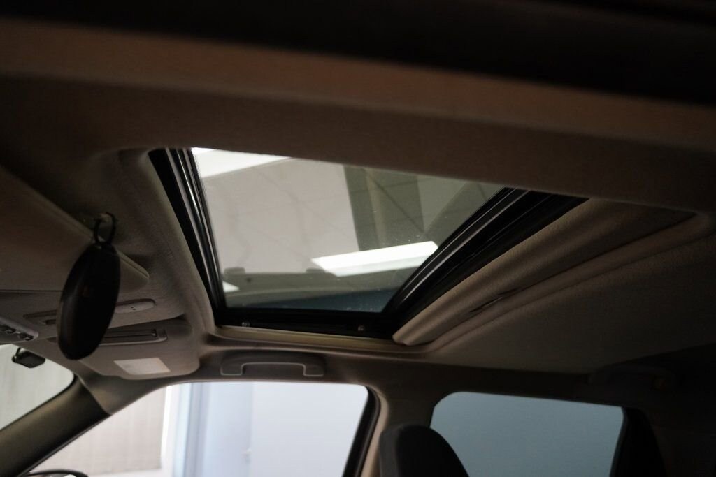 Used 2016 Nissan Juke SV SUV