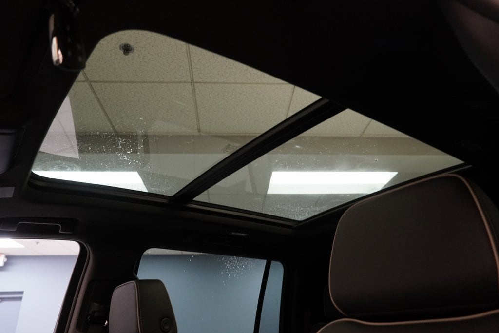 New 2025 Chevrolet Suburban Premier SUV