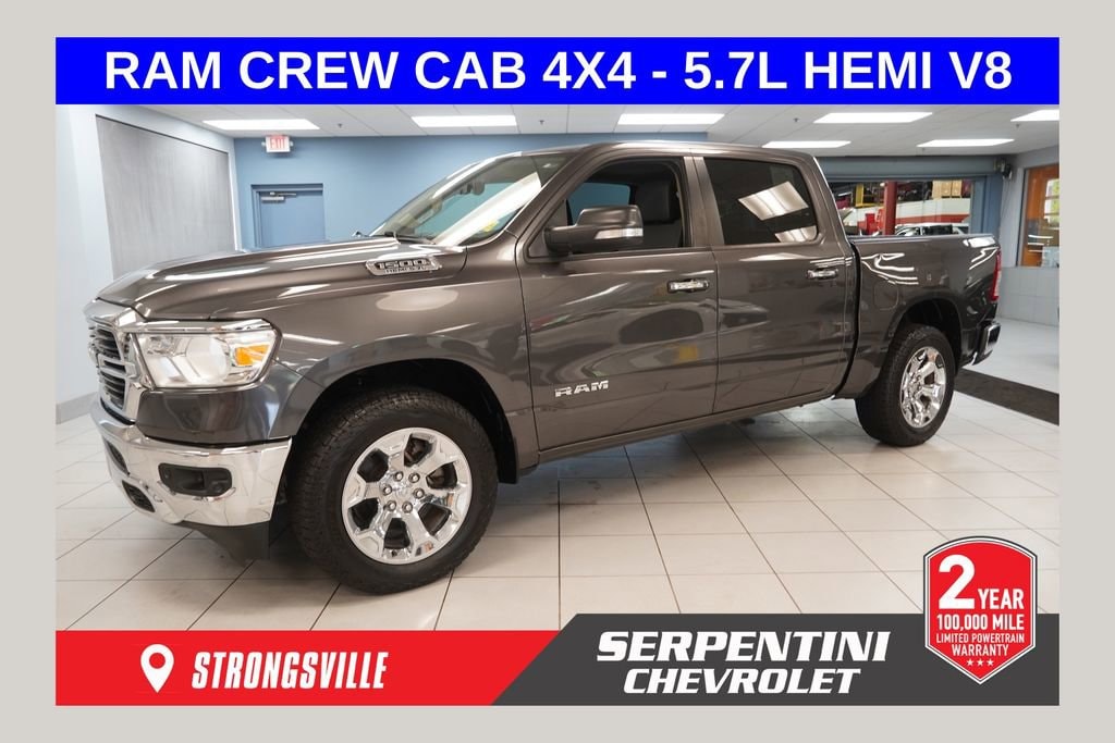 2020 RAM 1500 Big Horn/Lone Star 4x4 Crew Cab 5'7's photo