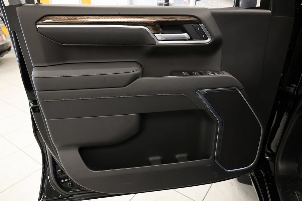 2026 Chevrolet Silverado 1500 RST - Photo 13