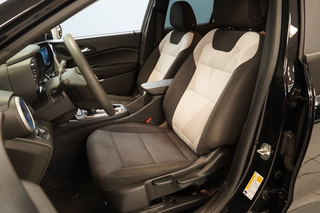 Used 2024 Chevrolet Trax LS SUV