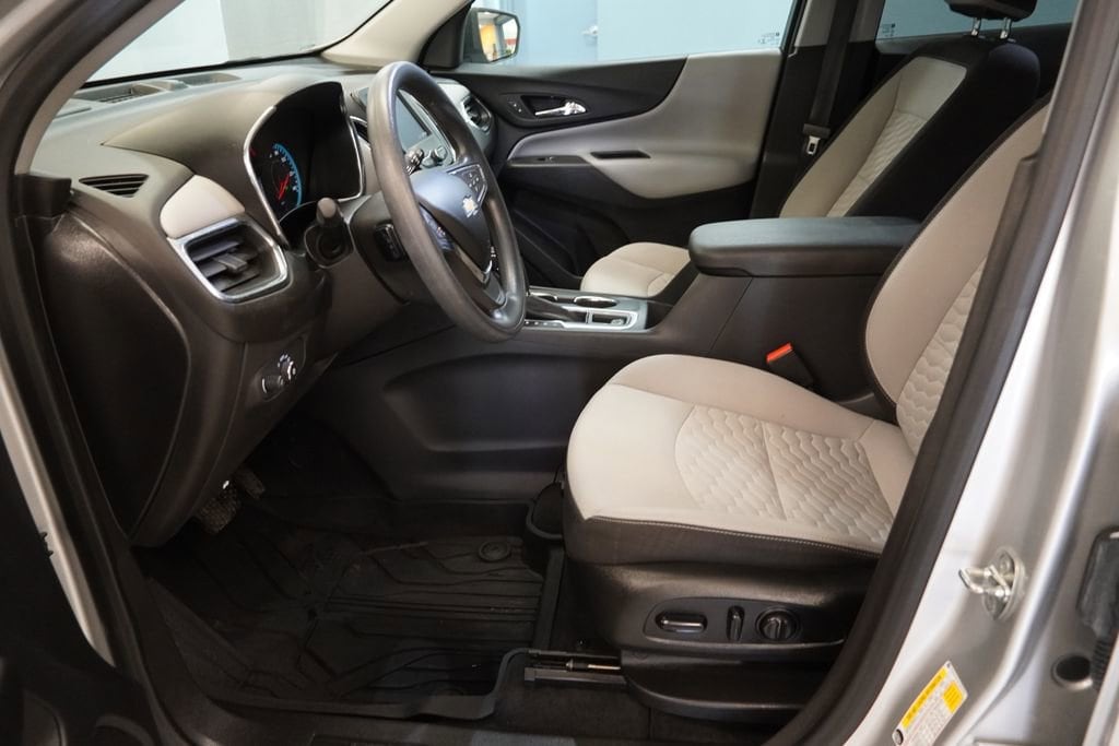 Used 2020 Chevrolet Equinox LS SUV