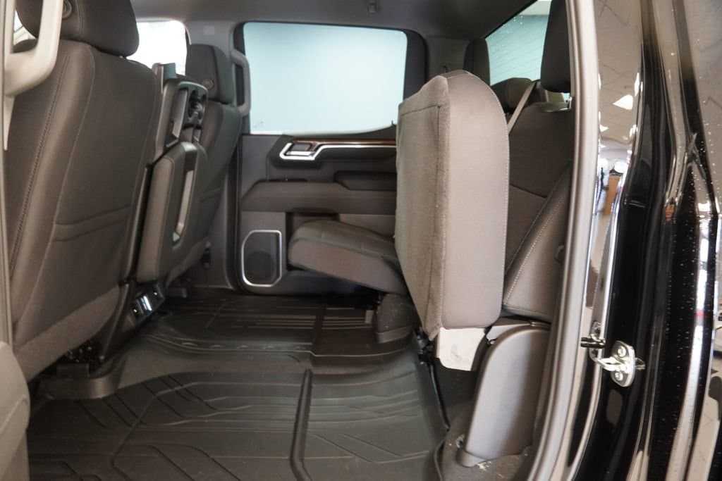 2026 Chevrolet Silverado 1500 RST - Photo 25