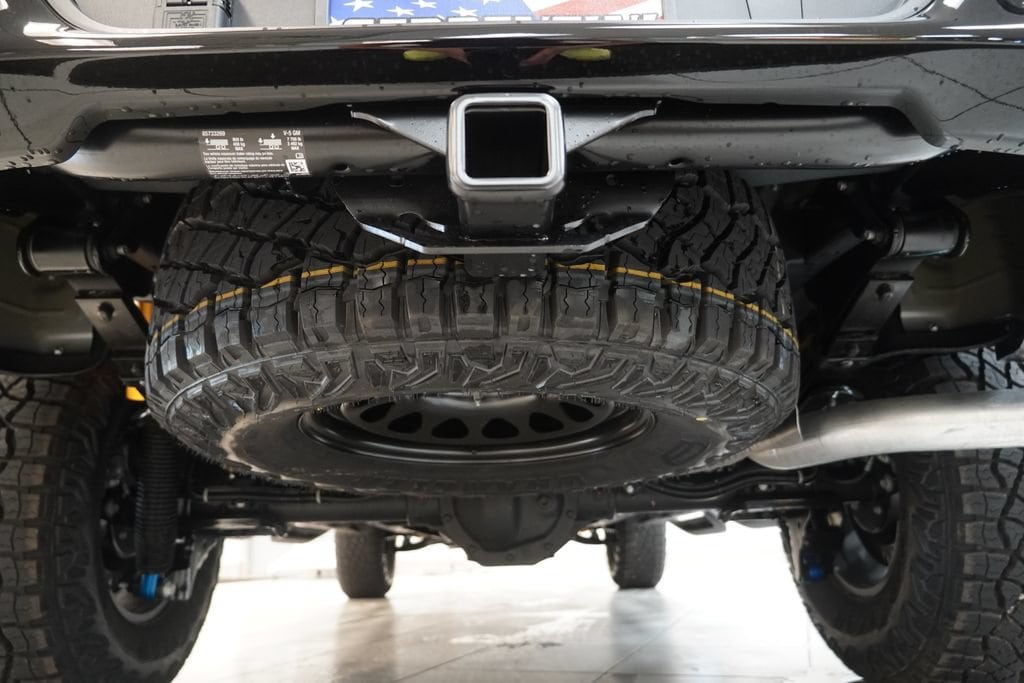 2026 Chevrolet Colorado ZR2 - Photo 11