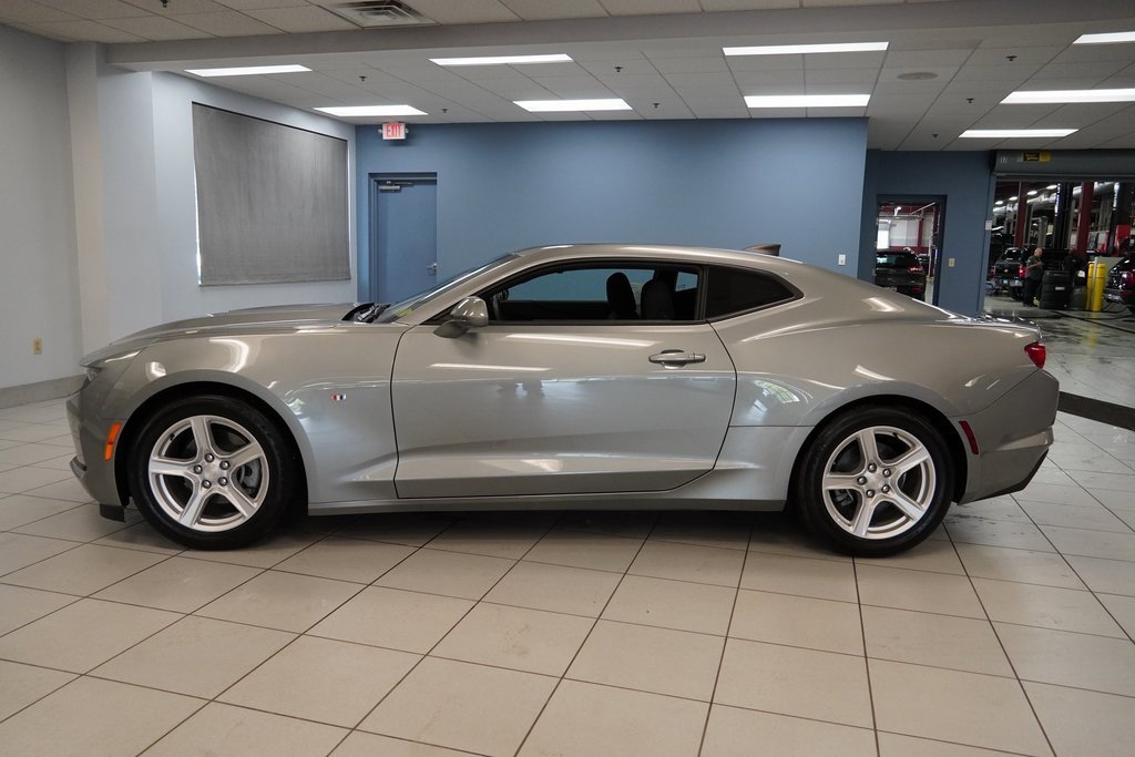 Used 2024 Chevrolet Camaro 1LT with VIN 1G1FA1RSXR0109038 for sale in Strongsville, OH