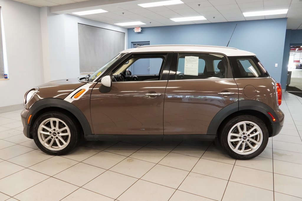Used 2015 MINI Countryman Countryman with VIN WMWZB3C5XFWR43669 for sale in Strongsville, OH