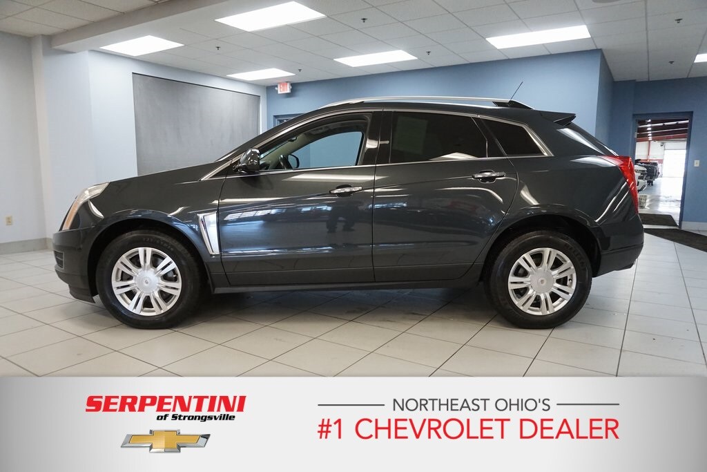 Used 2015 Cadillac SRX Luxury Collection with VIN 3GYFNEE32FS551439 for sale in Strongsville, OH