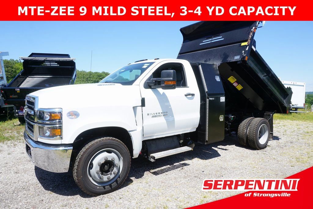 2024 Chevrolet Silverado 4500 Medium Duty Chassis Cab