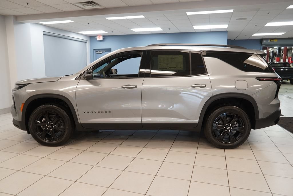 New 2027 Chevrolet Traverse LT SUV