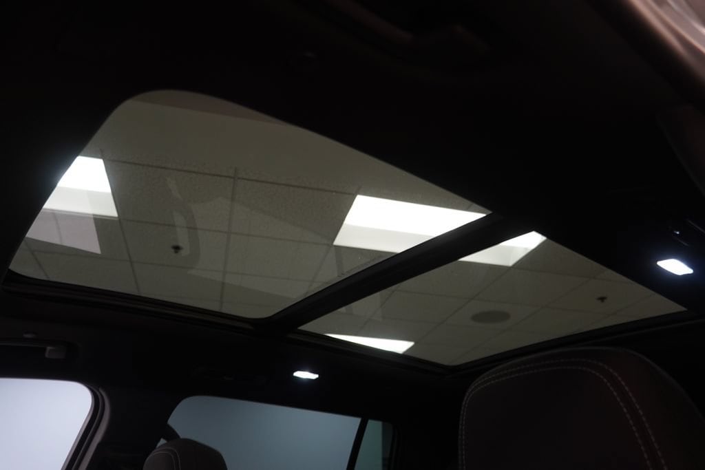 New 2027 Chevrolet Traverse LT SUV