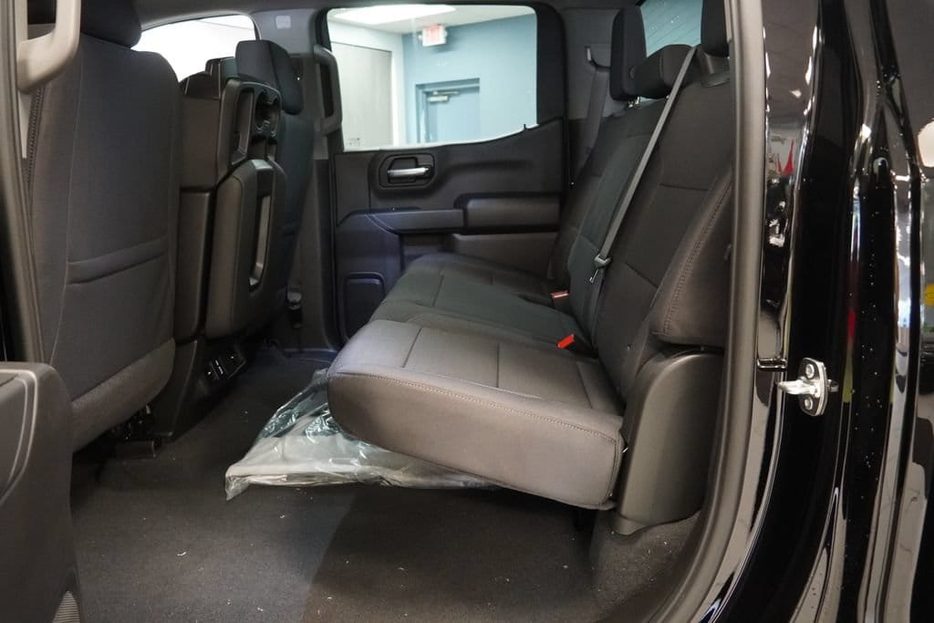 2026 Chevrolet Silverado 1500 Custom - Photo 24